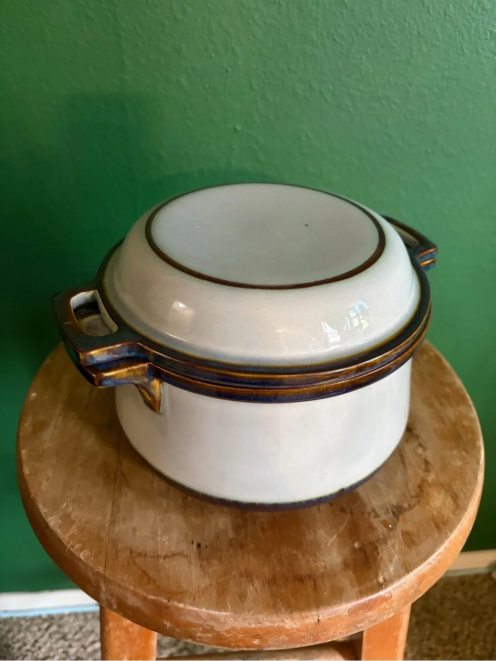 Vintage Covered Casserole 405 by Tema Stoneware Copenhagen 2 QT